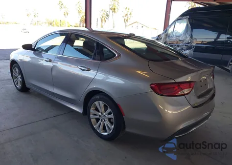 2015 Chrysler 200 Limited z USA, uszkodzony, nr VIN 1C3CCCAB6FN638095